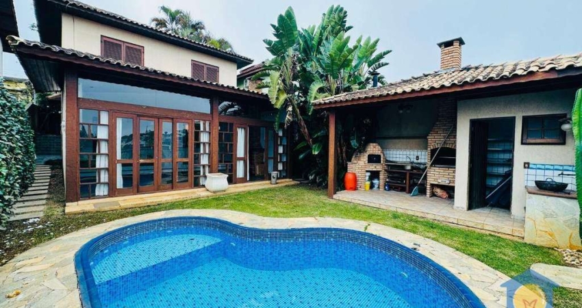 Casa com 4 dormitórios à venda, 200 m² por R$ 1.300.000 - Jardim das Flores - Cotia/SP