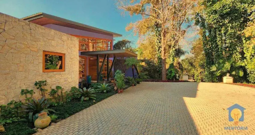 Casa à venda no condomínio parque silvino pereira - granja viana