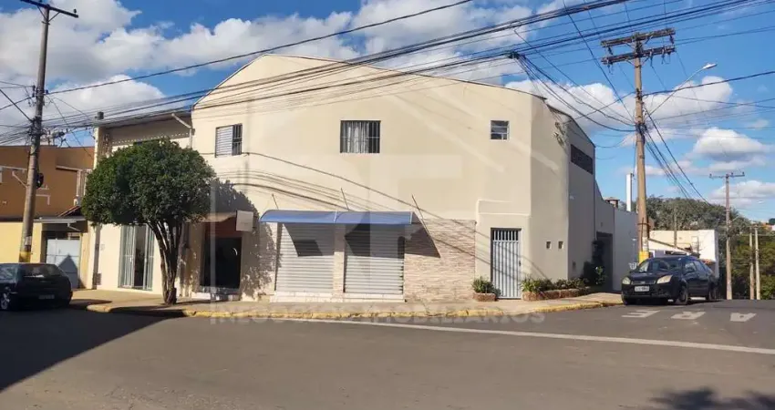 Sobrado para Venda em Rio das Pedras, Parque Residencial Cambará, 4 dormitórios, 3 banheiros, 1 vaga
