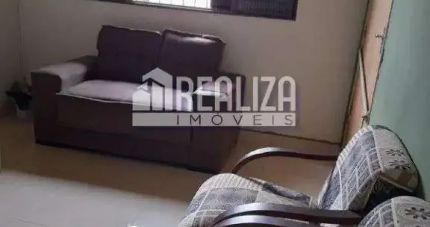 Casa com 3 quartos à venda no Olinda, Uberaba 