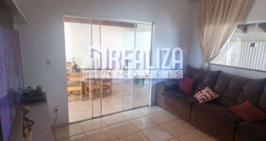 Linda casa a venda em Lourdes, Uberaba - 2 dormitorios, 2 garagens!
