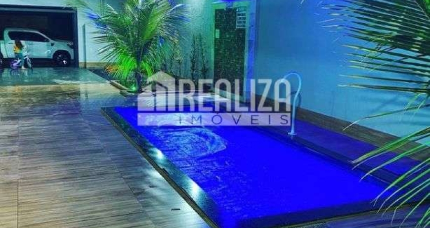 Bela Casa de 2 Dormitorios com Piscina Aquecida no Parque das Laranjeiras II - Uberaba