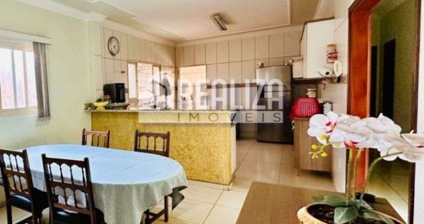 Casa Padrao a venda em Nossa Senhora da Abadia, Uberaba