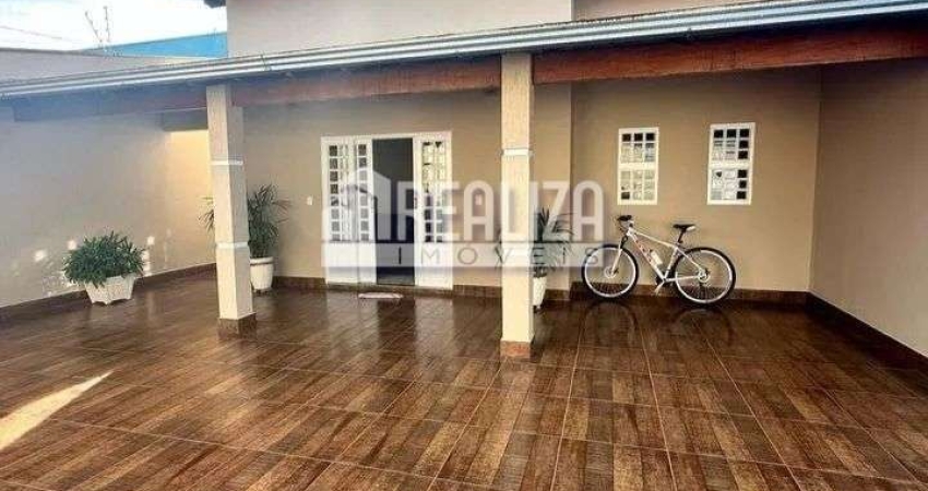 Casa com 4 dormitorios e varanda gourmet em Uberaba