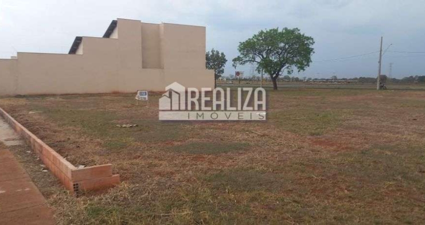 Terreno a venda no bairro Parque das Laranjeiras I, em Uberaba MG !