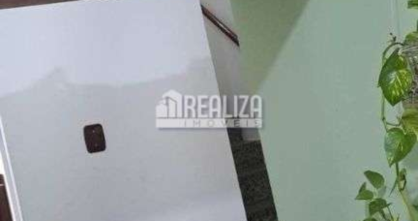 Apartamento no Condominio Geriva, no bairro Universitario em Uberaba MG !