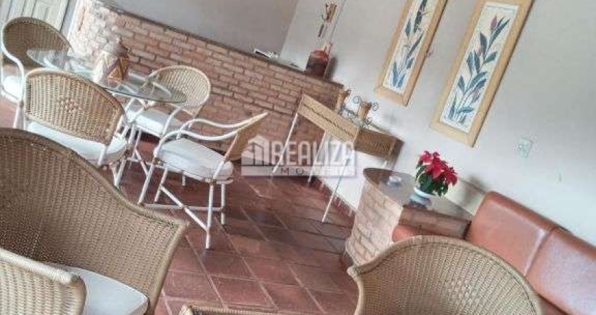 Casa de alto padrao a venda no bairro Merces - Uberaba | 4 dormitorios, suite, garagem