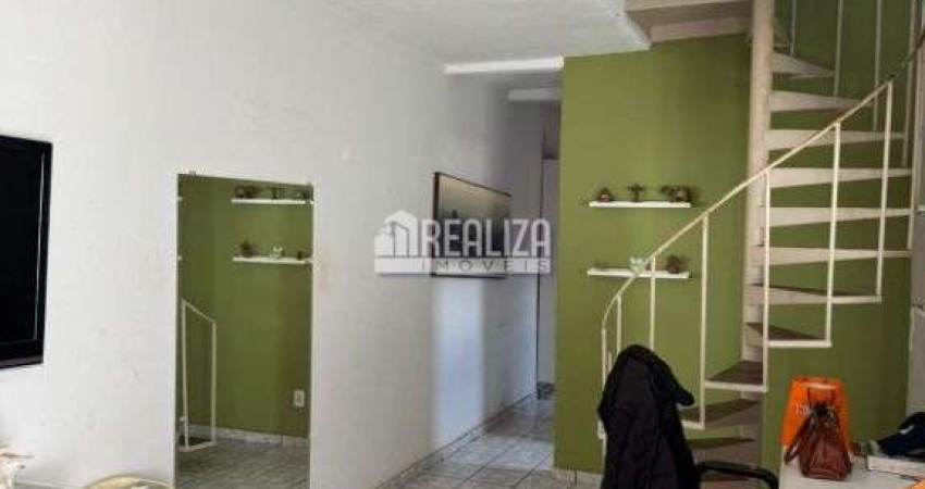 Sobrado a venda no Irmaos Soares, Uberaba - 4 dormitorios e suite!