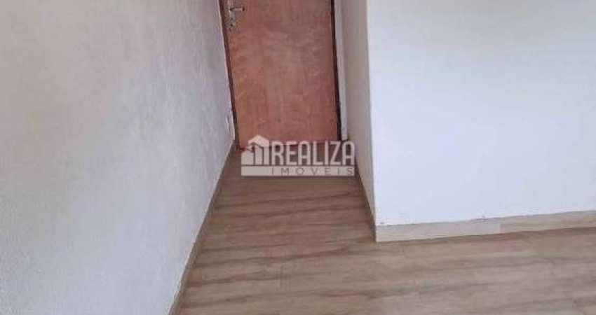Apartamento de 2 dormitorios a venda no Conjunto Guanabara, Uberaba