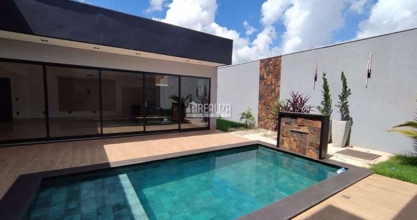 Casa de luxo com 3 suites e piscina aquecida no Residencial Mario de Almeida Franco em Uberaba