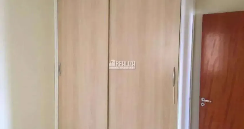 Apartamento com 2 dormitorios e suite no Bairro Santa Maria, Uberaba