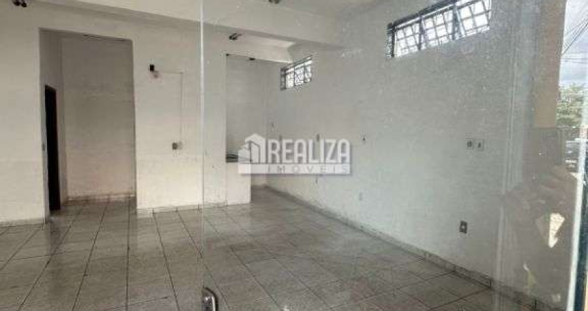 Sala comercial para alugar no bairro Nossa Senhora da Abadia, em Uberaba