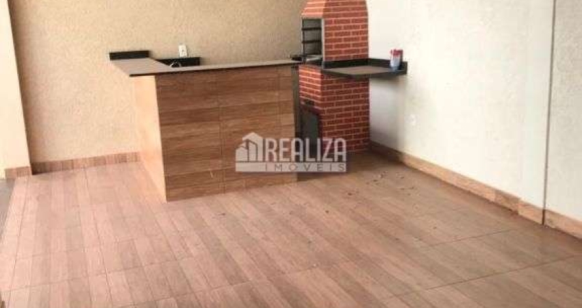 Casa a venda no bairro Conjunto Cassio Rezende, em Uberaba