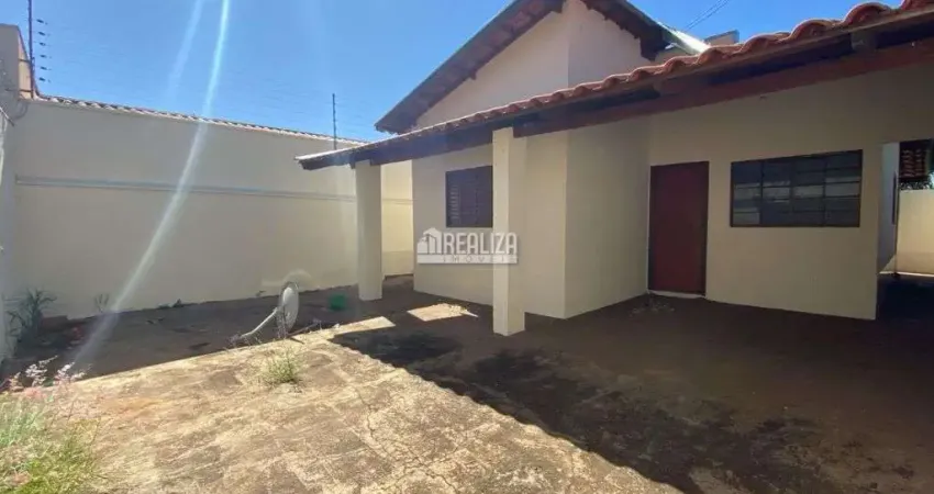 Casa para Alugar no bairro de Lourdes, Uberaba - 2 Dormitorios e 3 Vagas de Garagem!