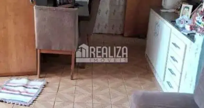 Casa com 4 quartos à venda no Conjunto Morada do Sol, Uberaba
