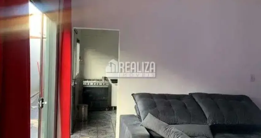 Casa com 2 quartos à venda no Conjunto Costa Telles II, Uberaba 