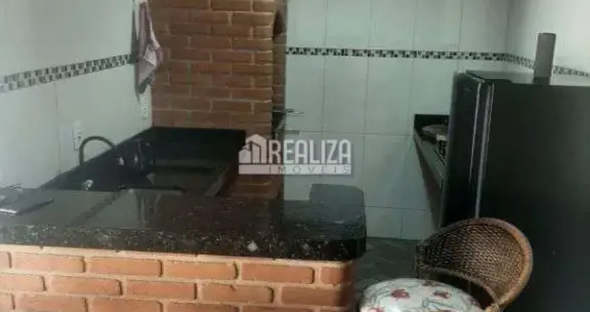 Casa a venda no bairro residencial palmeiras, uberaba - 3 dormitorios e 4 garagens