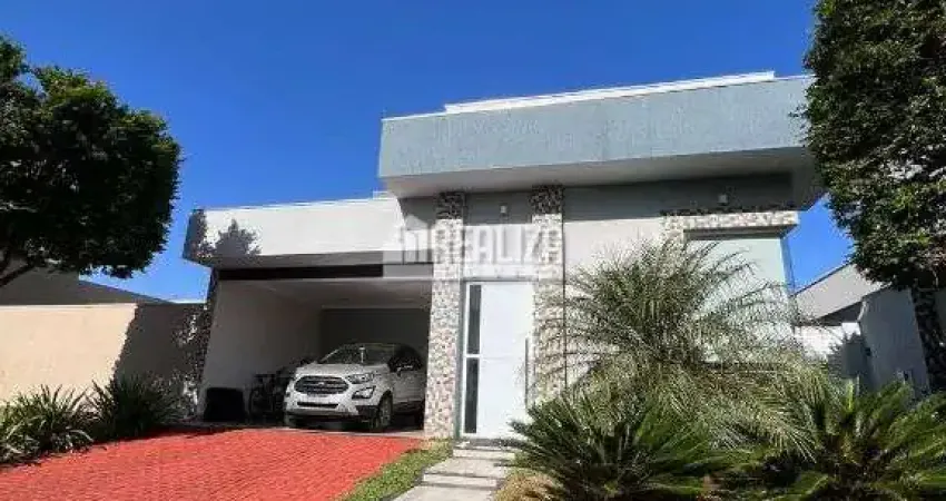 Casa com piscina aquecida e varanda gourmet no condominio estancia dos ipes, em uberaba!