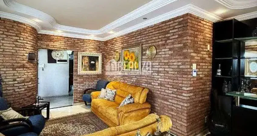 Casa a venda no bairro recreio dos bandeirantes - uberaba - 3 dormitorios, piscina e area de lazer