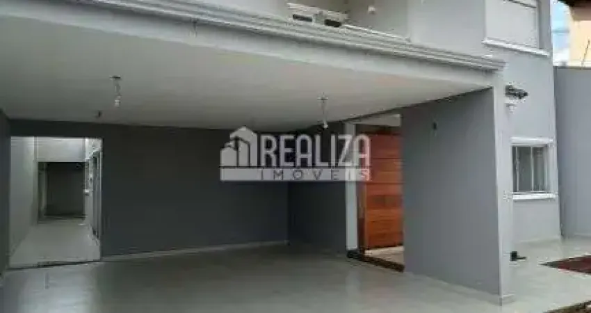 Imovel a venda no bairro jardim do lago, uberaba - casa  com 3 suites e moveis planejados