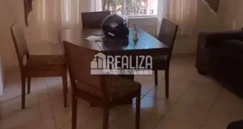 Casa a venda em uberaba, bairro conjunto jose barbosa - 3 dormitorios, suite e garagem dupla!
