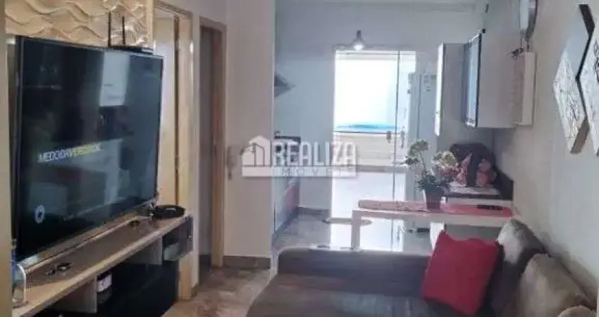 Casa com piscina e varanda gourmet no condominio moradas em uberaba