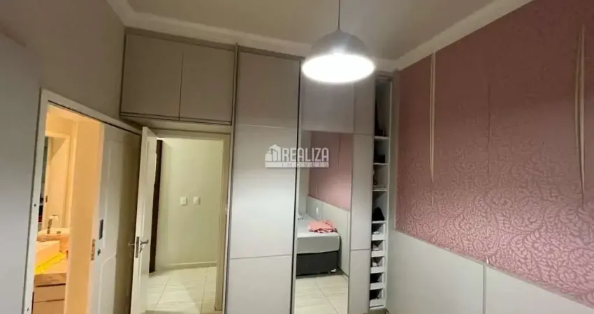 Luxuosa casa de alto padrao a venda no parque do mirante, uberaba