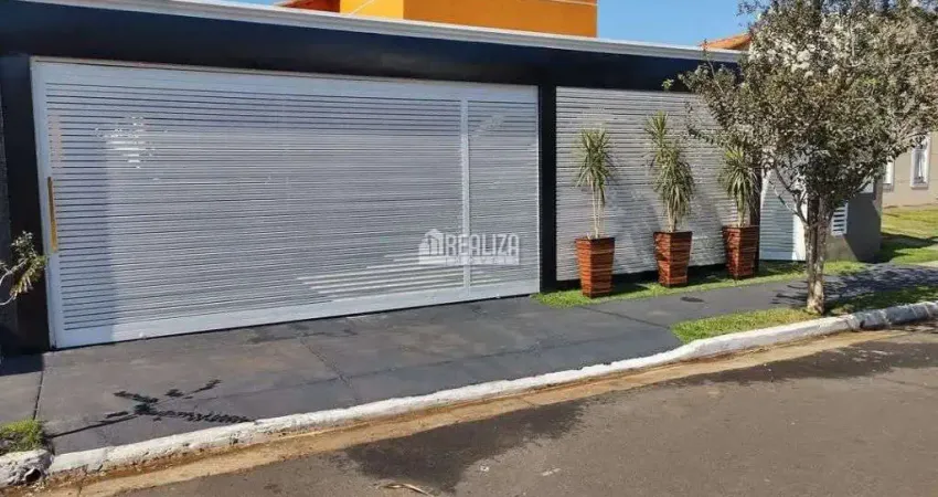 Casa de 3 dormitorios com suite e churrasqueira no condominio vainice andrade em uberaba