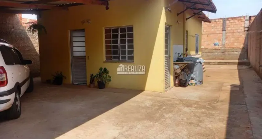 Casa a venda no jardim marajo, uberaba: 2 dormitorios, 3 garagens cobertas!