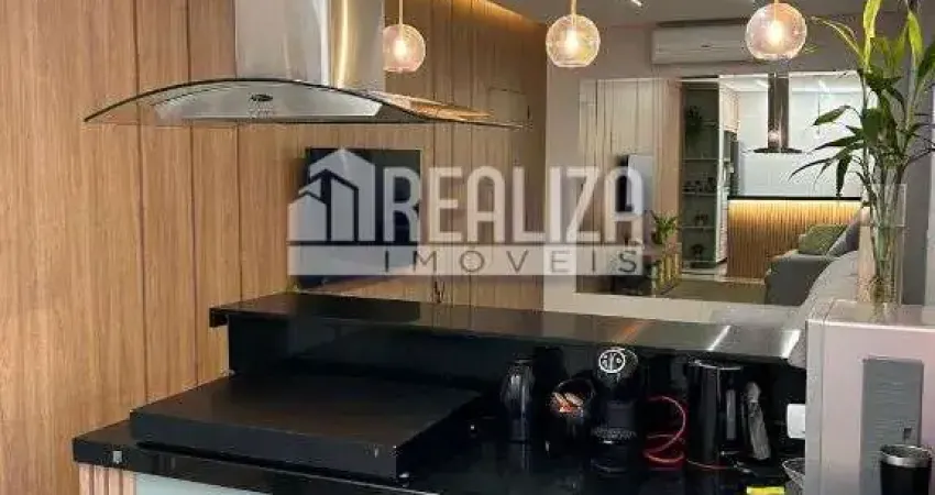 Casa com churrasqueira na varanda e gerador solar em uberaba