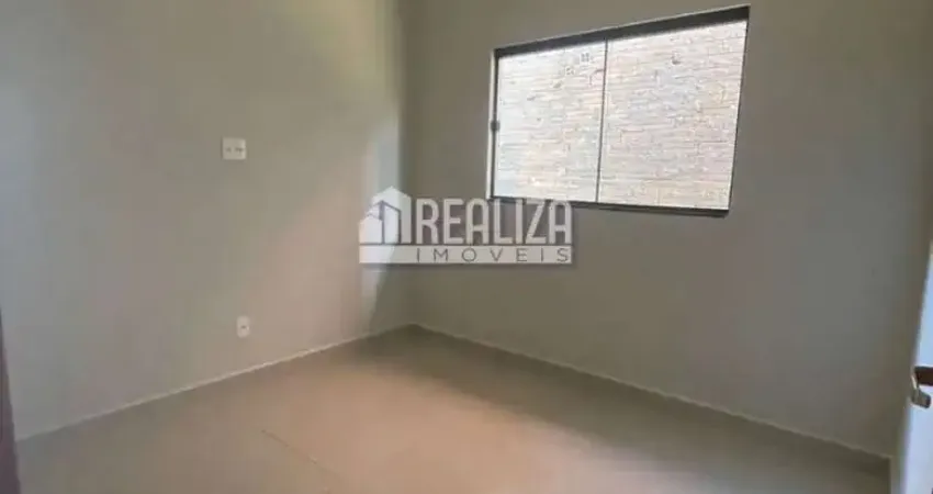 Casa a venda em uberaba, bairro parque das gameleiras - 3 dormitorios, porcelanato e varanda