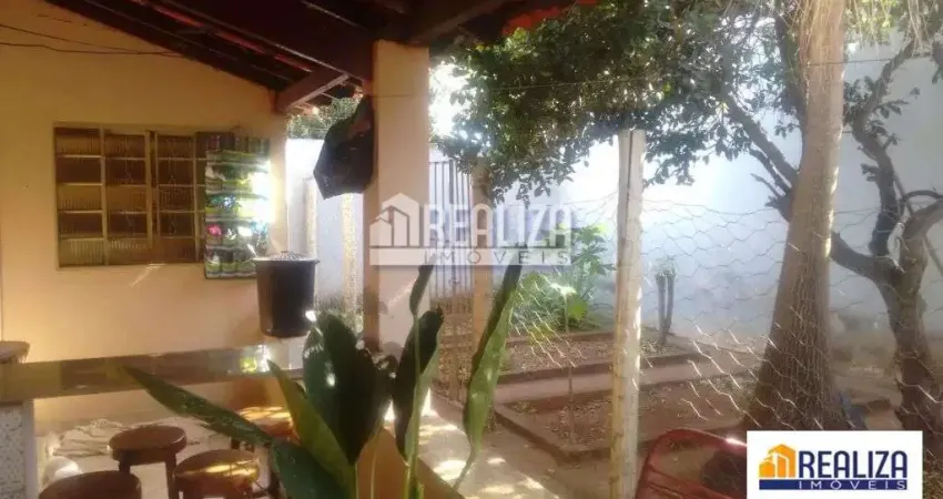 Casa padrao a venda com 2 dormitorios e suite em conjunto maringa i, uberaba