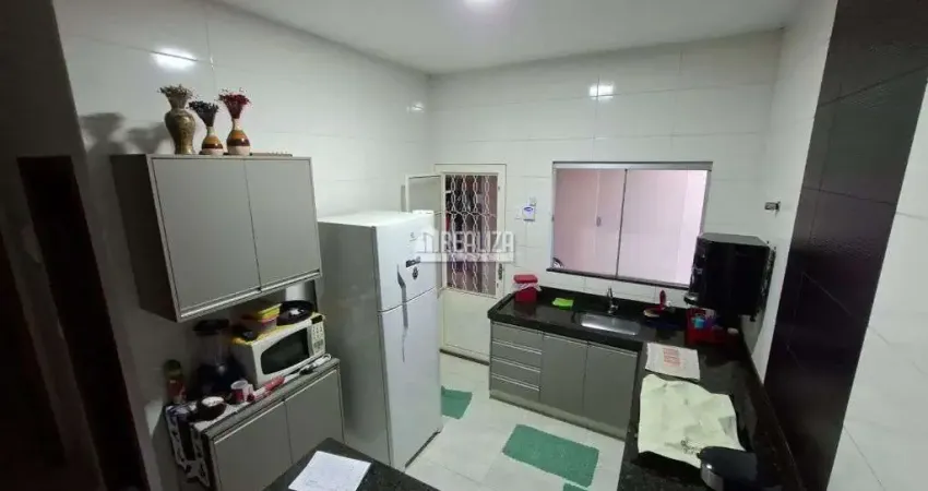 Casa a venda em uberaba com 2 dormitorios e moveis planejados