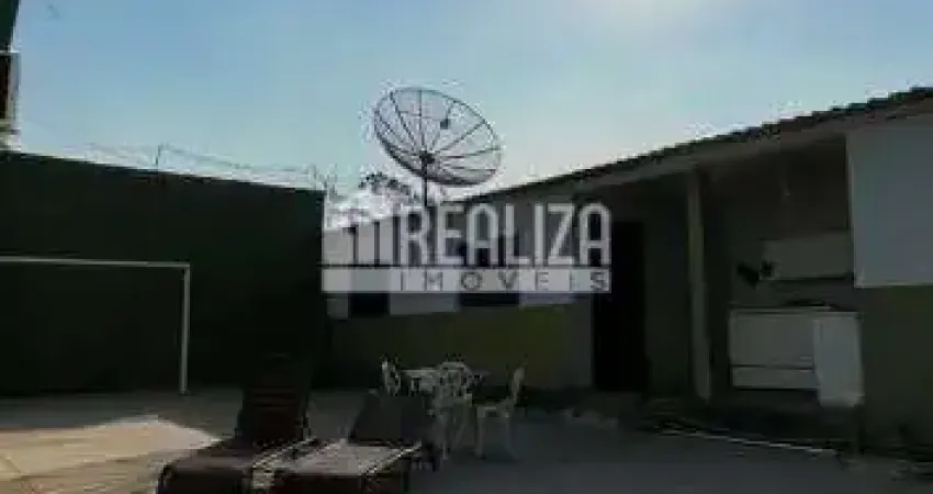 Casa com 3 quartos à venda no Centro, Rifaina 