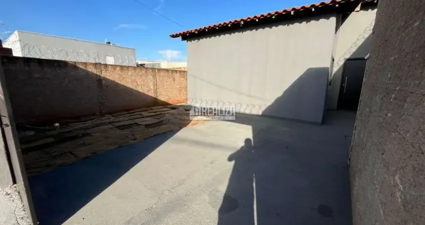 Casa com 2 dormitorios no bairro jardim maria alice, uberaba