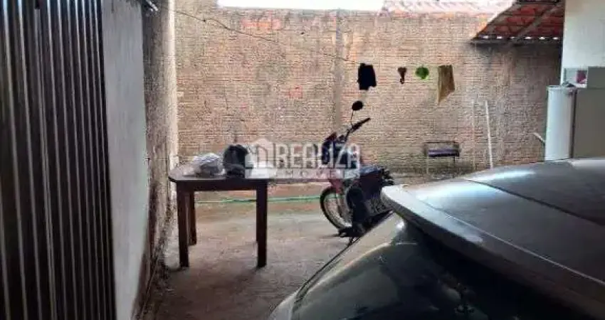 Casa a venda no Parque dos Girassois, Uberaba - 3 dormitorios, suite e garagem coberta