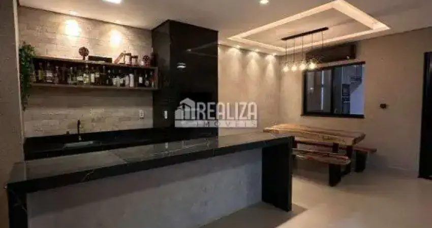 Casa com 3 quartos à venda no Jardim Espanha, Uberaba