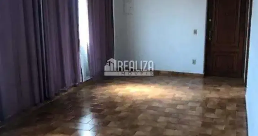 Apartamento com 3 quartos à venda no Bom Retiro, Uberaba