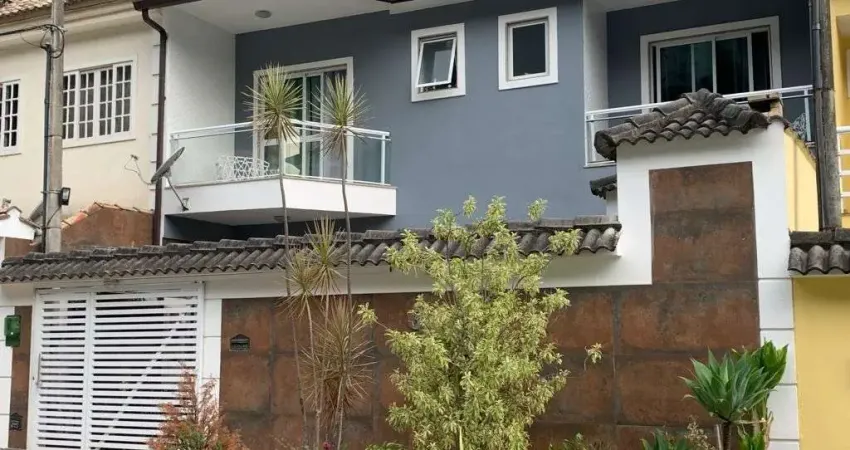 Casa em condomínio fechado com 5 quartos à venda na Taquara, Rio de Janeiro 