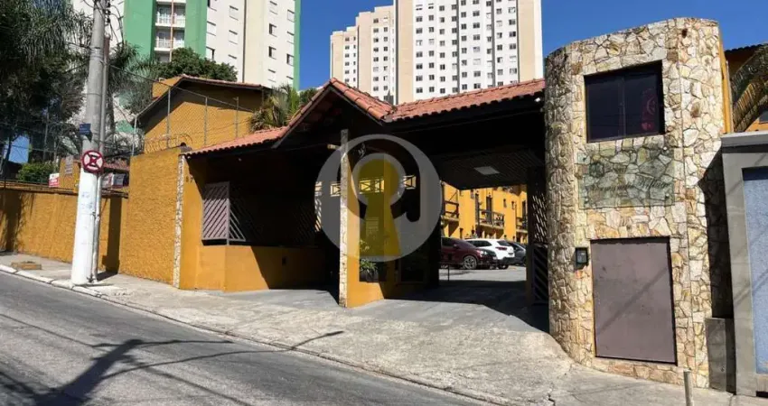 Sobrado para Venda em São Paulo, Cidade Líder, 3 dormitórios, 1 banheiro, 2 vagas