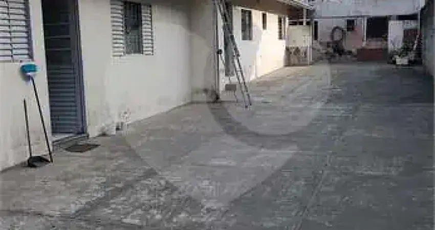 Casa comercial à venda no Jardim Casa Branca, Caraguatatuba 