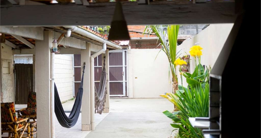 Casa com 3 quartos à venda na Benedito Alves, Sumaré, Caraguatatuba