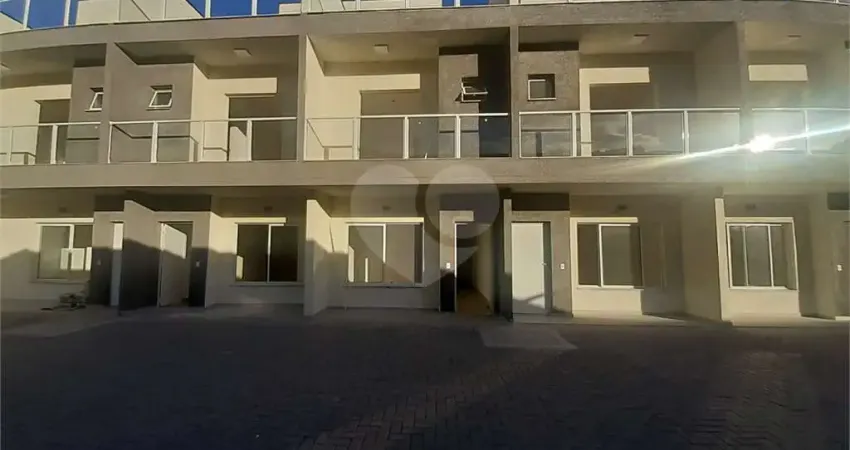 Casa com 2 quartos à venda na Rua Sebastião Mariano Nepomuceno, Centro, Caraguatatuba