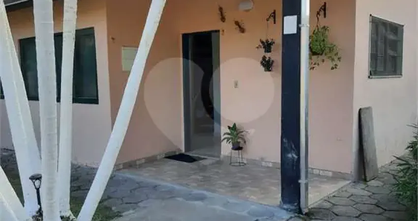 Casa em condomínio fechado à venda na Ipiranga, Jardim Casa Branca, Caraguatatuba