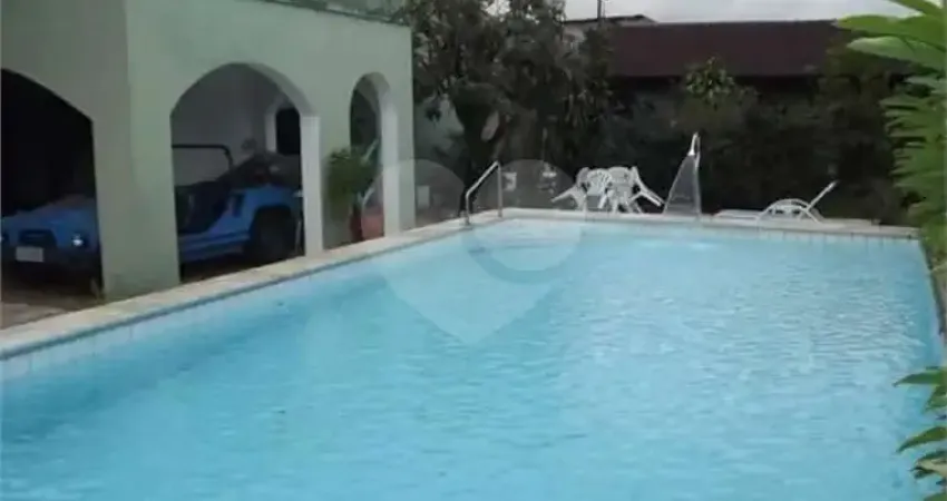 Casa com 3 quartos à venda na Primeiro Centenário, Jardim Jaqueira, Caraguatatuba
