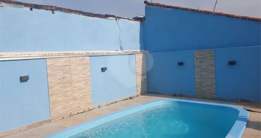 Casa com 2 quartos para alugar no Jardim das Gaivotas, Caraguatatuba 