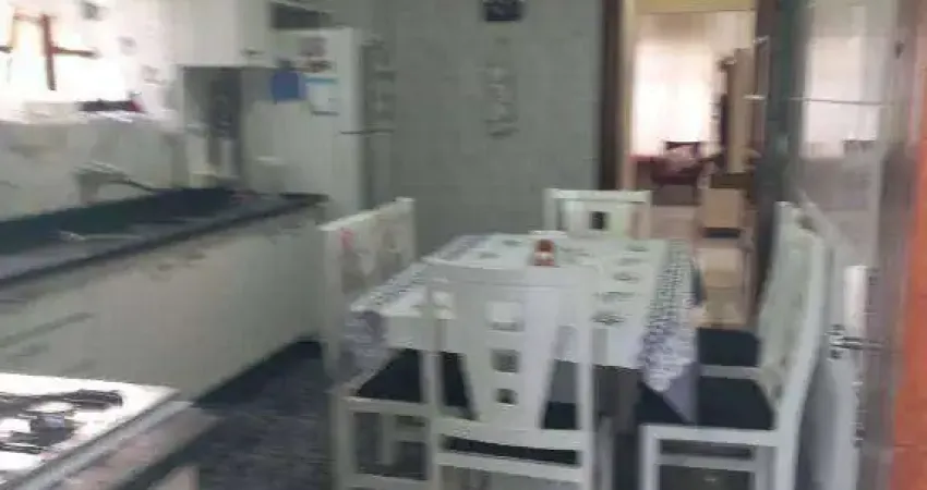 Sobrado com 3 dormitórios à venda, 205 m² por R$ 890.000,00 - Vila Rosália - Guarulhos/SP