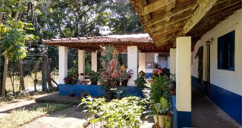 Chácara / sítio com 3 quartos à venda no Centro, Porto Ferreira 