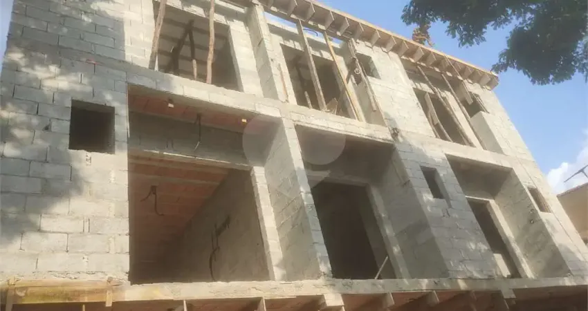 Casa com 2 quartos à venda no Jardim Santo Alberto, Santo André