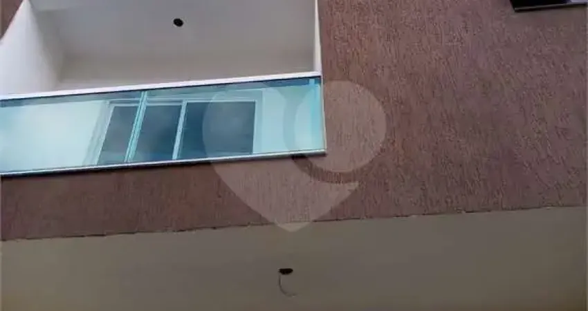 Sobrado com 2 quartos à venda em Jardim Rina - SP